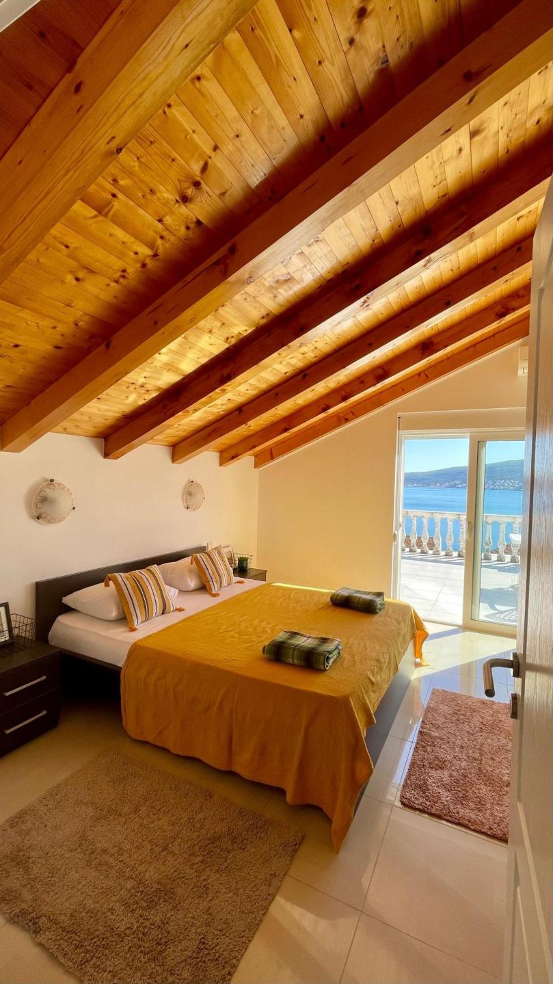 Family House With Pool & Sea View Aparthotel Bijela Bagian luar foto
